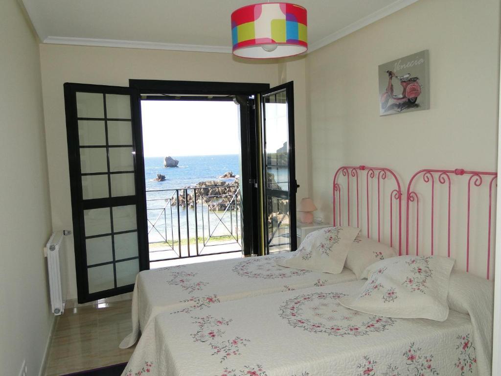 Apartamentos El Pinedo Noja Oda fotoğraf